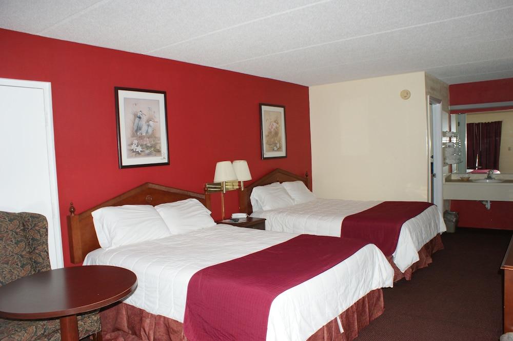 Patriot Inn - Register photo 6