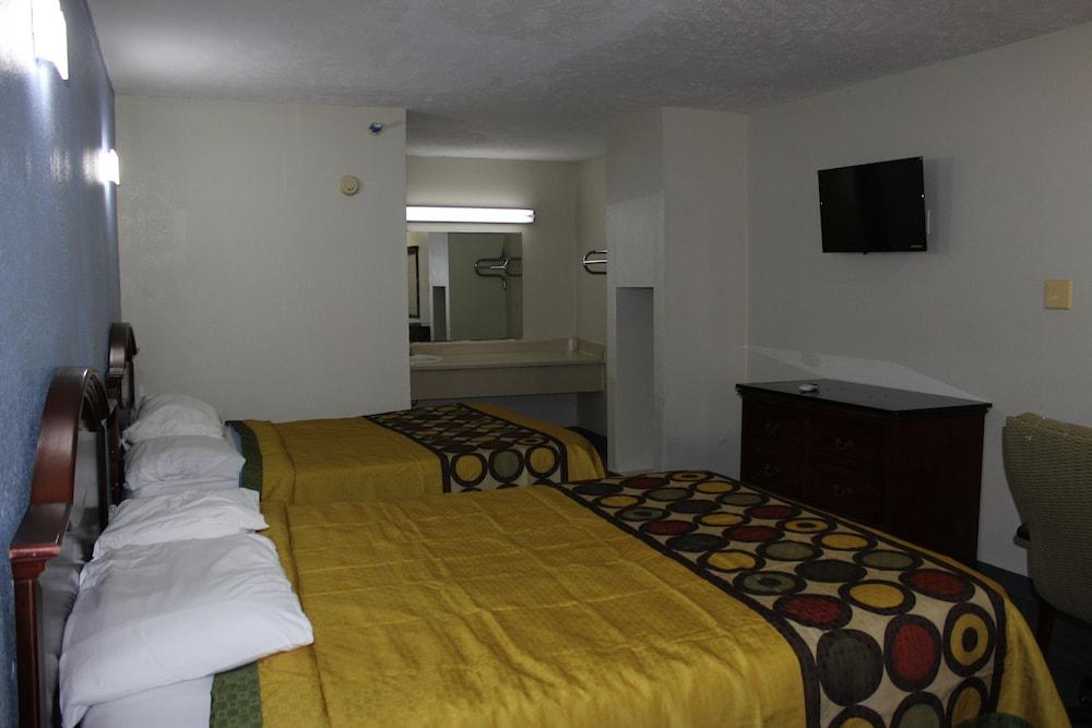 Relax Inn photo 6