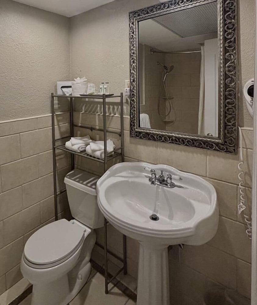 The Sea Lord Hotel & Suites (Adults Only) photo 38