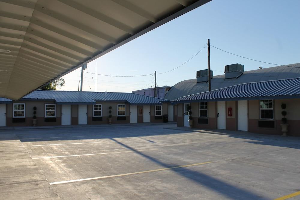 Harbour Inn photo 25