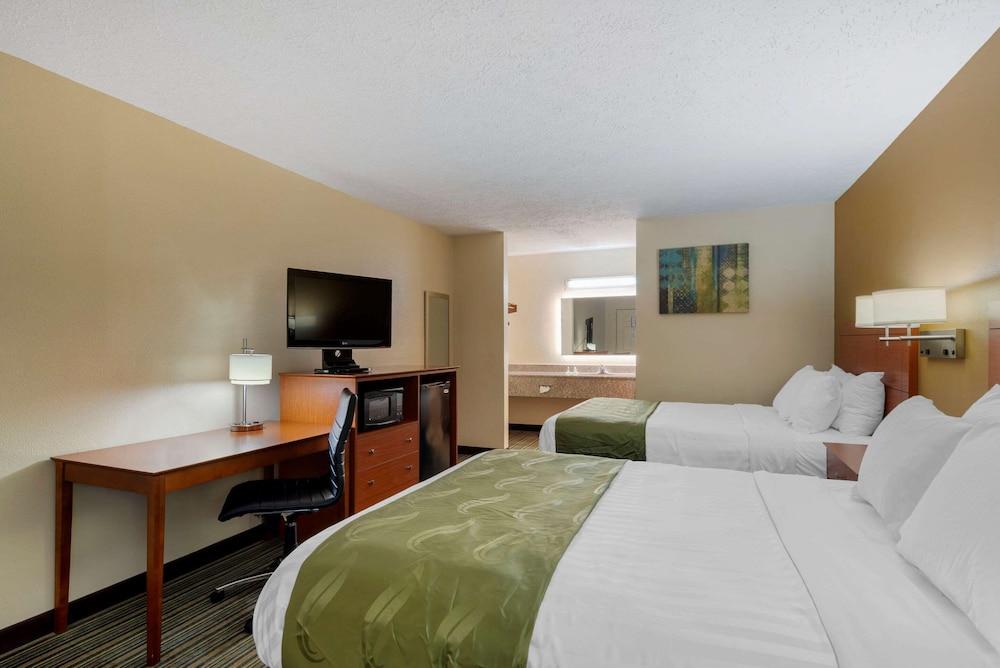 Quality Inn Ashburn photo 19