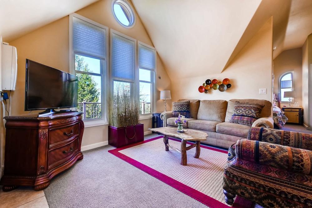 The Victorian Luxury B&B photo 19