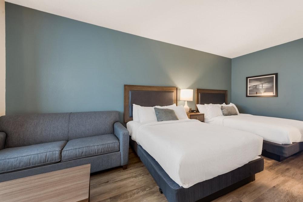 SureStay Plus Hotel by Best Western Highland Poughkeepsie photo 13