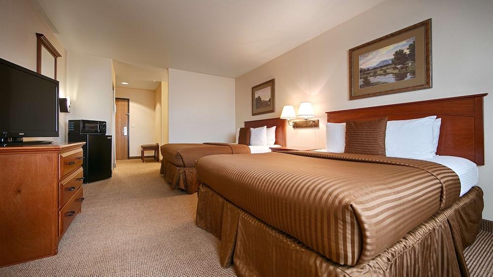 Best Western Territorial Inn & Suites photo 3