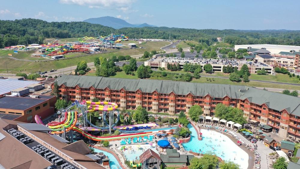 Wilderness at the Smokies - Stone Hill Lodge photo 27