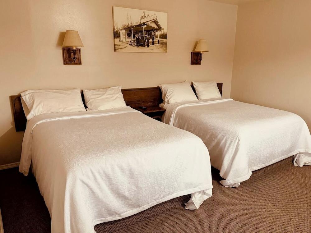 Ho Hum Motel photo 9