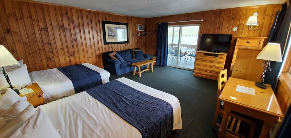 The Lake Motel photo 81