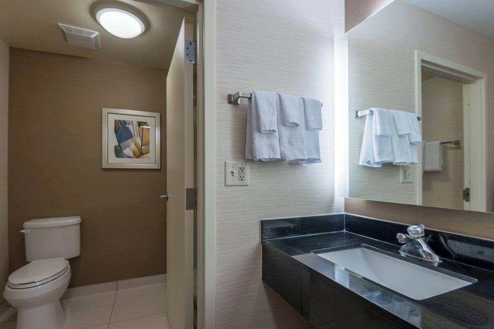 Fairfield Inn By Marriott Savannah I-95 South photo 21