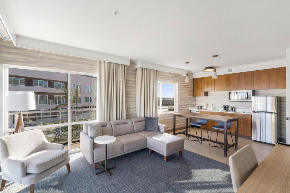 Residence Inn by Marriott Marina del Rey photo 12