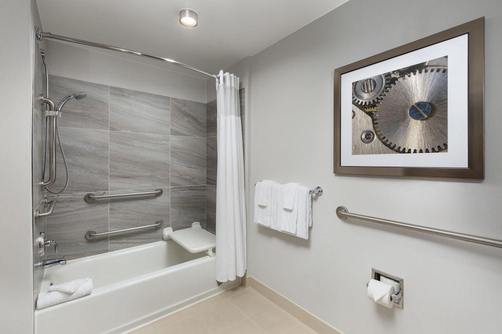 Courtyard by Marriott Austin Downtown/Convention Center photo 19