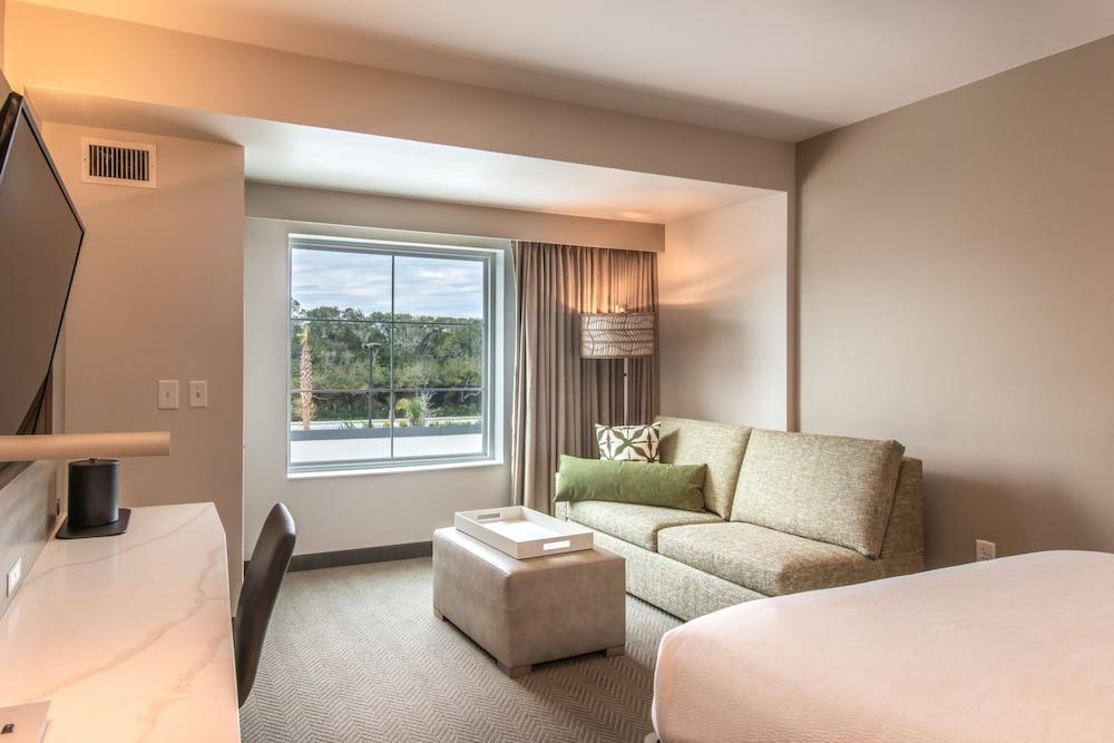 Courtyard by Marriott Jekyll Island photo 4