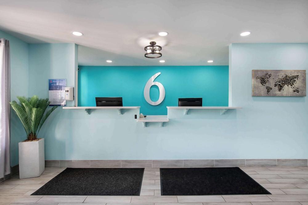 Motel 6  Macon, GA – I-475 photo 22
