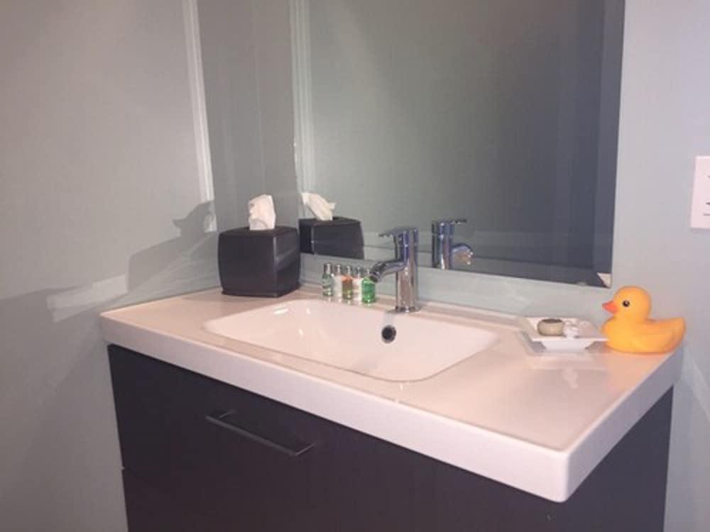 Hotel Kilbourne Downtown Sandusky photo 47