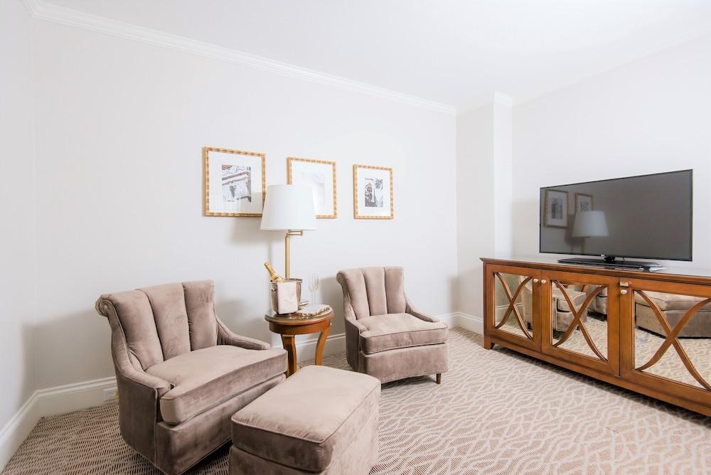 Warwick Melrose Dallas photo 43