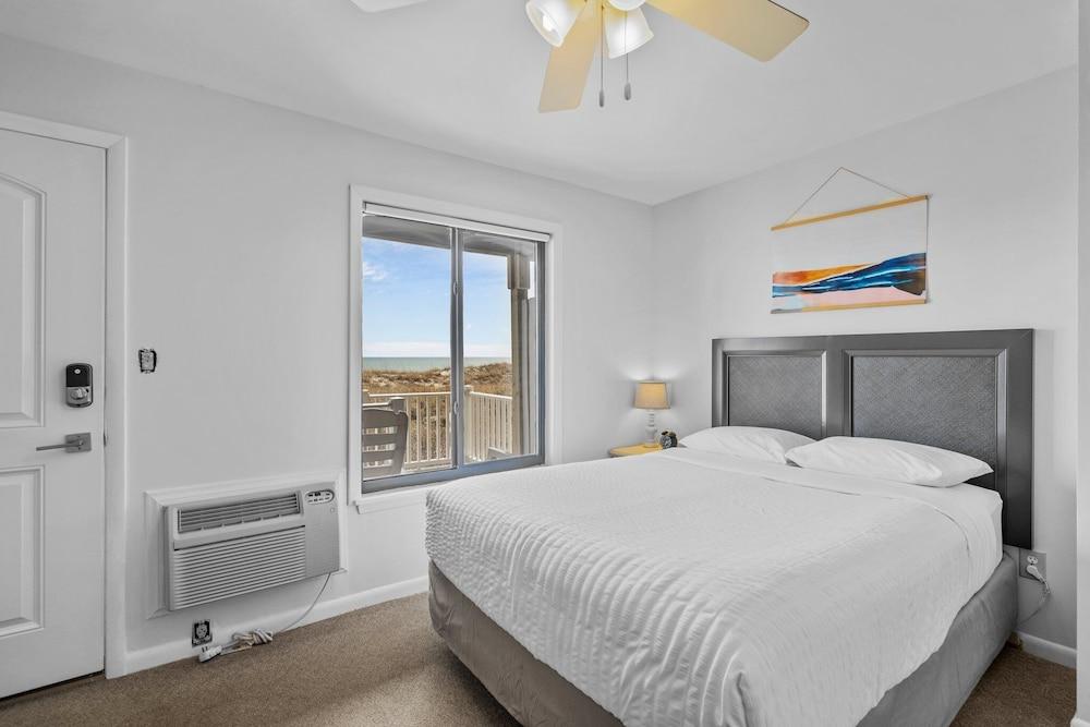 The Beach House photo 7
