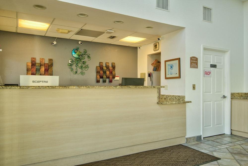 Clearwater Hotel photo 30