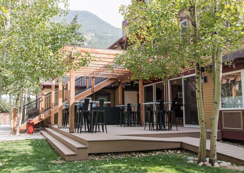 Clear Creek Inn photo 2
