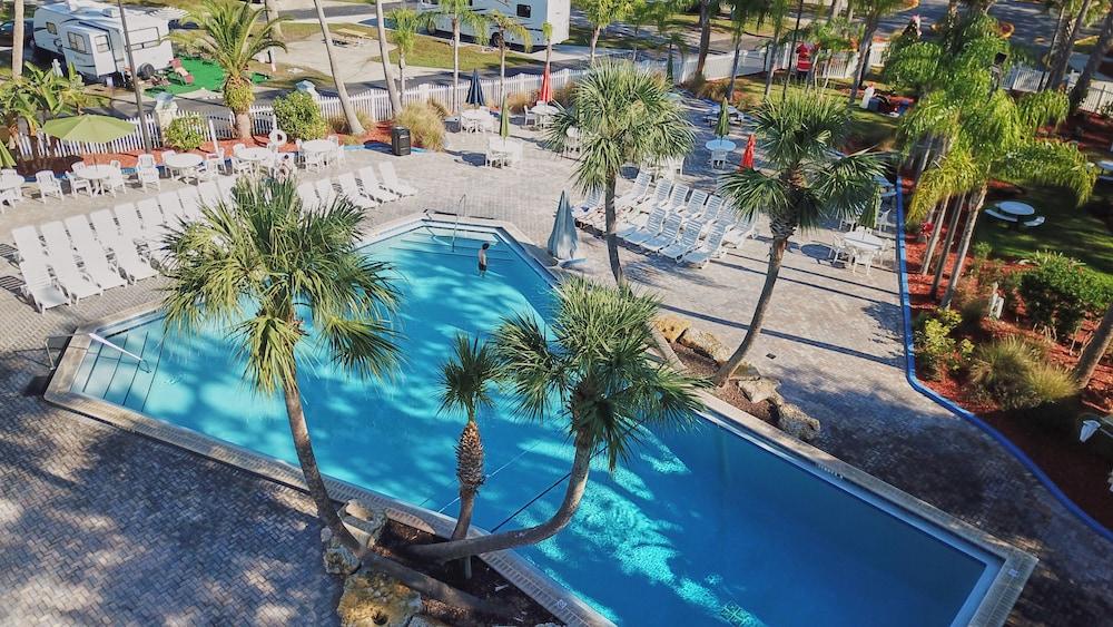 Tropical Palms Resort photo 19