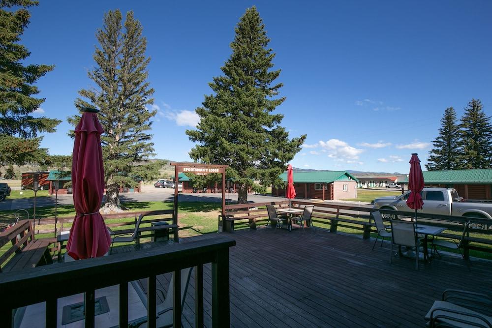 Sportsmans Lodge photo 79