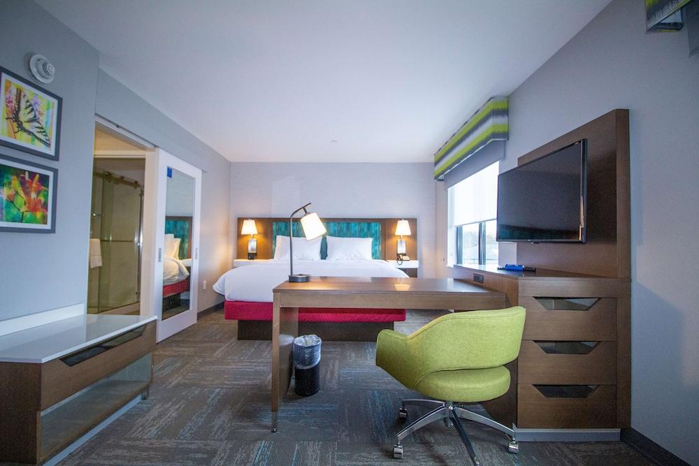 Hampton Inn & Suites North Attleboro photo 13