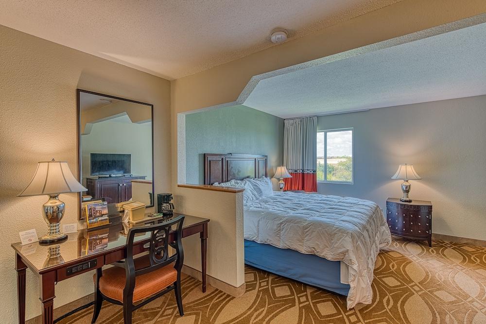 American Inn and Suites Dundee photo 41
