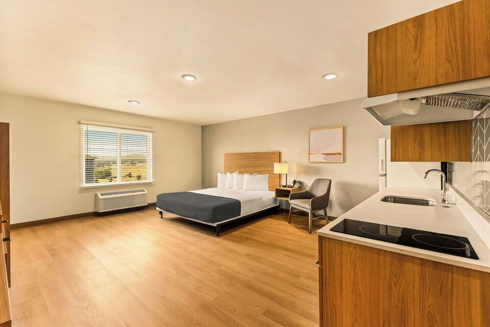 LivAway Suites Salt Lake City-Draper photo 25