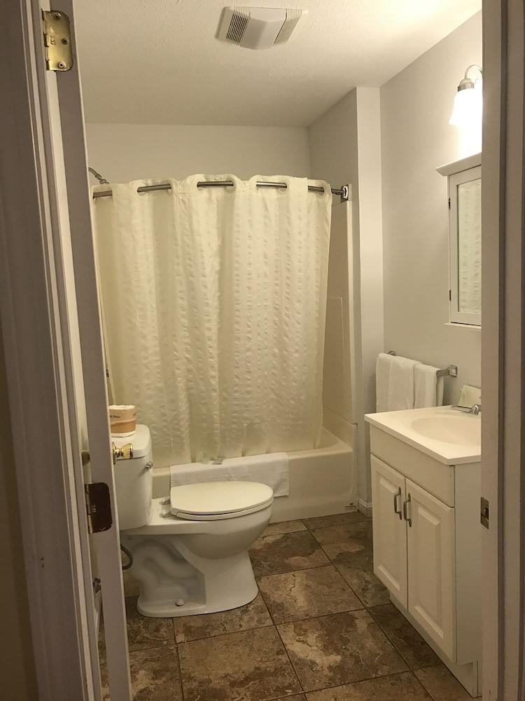 Exit 5 Resort & Condominium photo 32