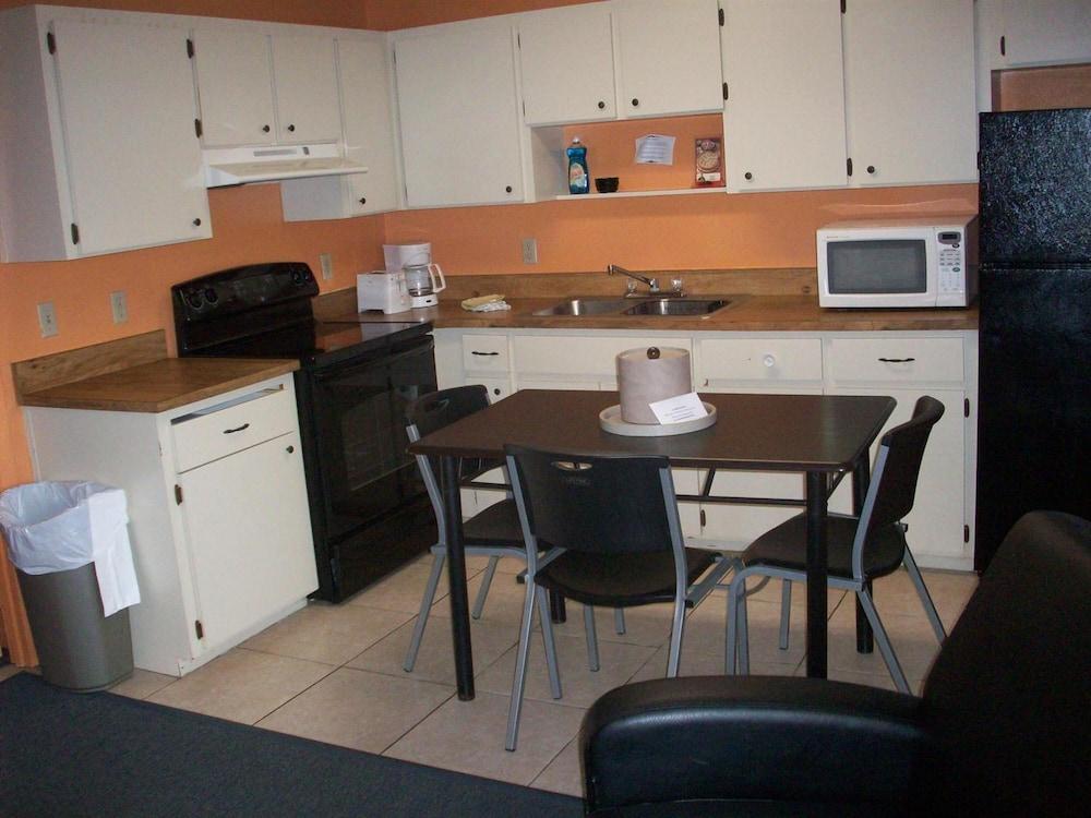 All Suite Motel photo 15
