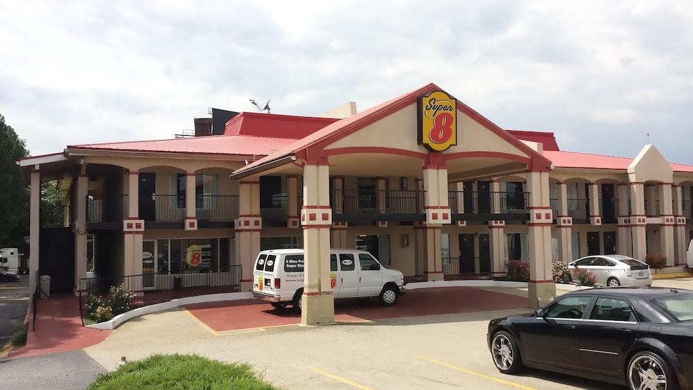 Super 8 by Wyndham Atlanta/Hartsfield Jackson Airport photo 25