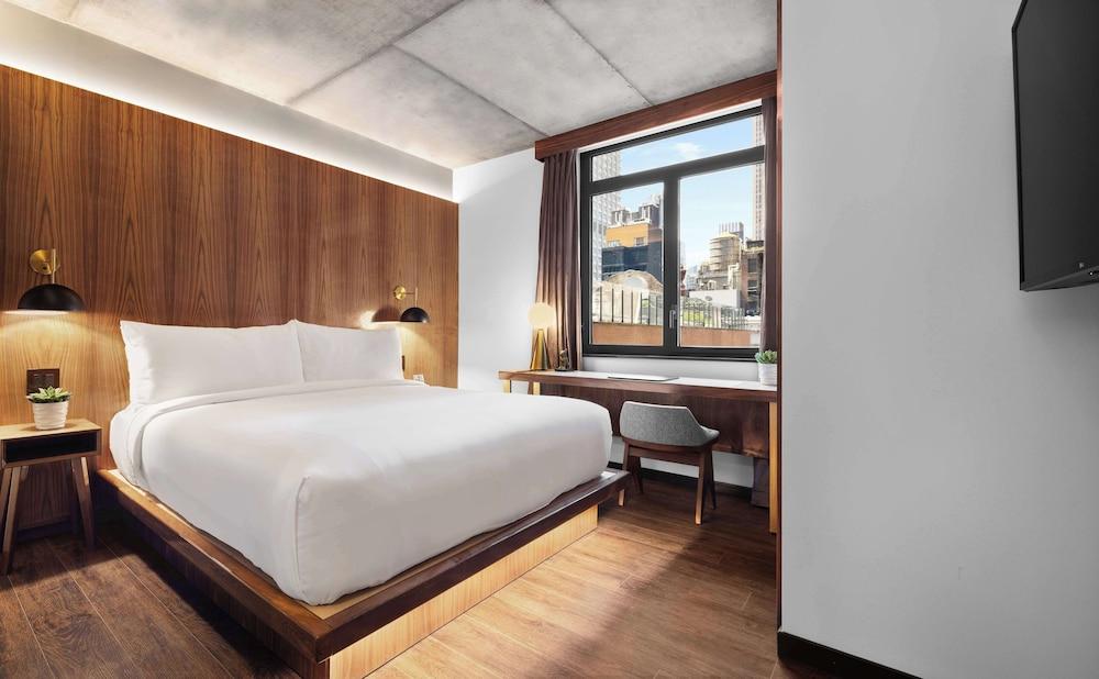 Grayson Hotel in the Unbound Collection by Hyatt photo 8