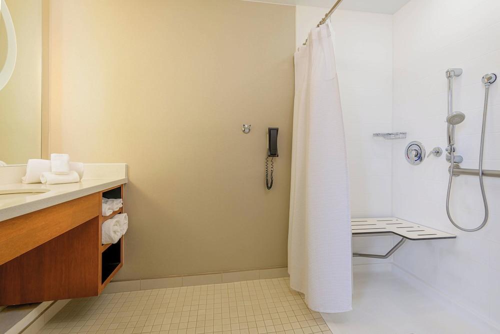 SpringHill Suites by Marriott Durham Chapel Hill photo 12