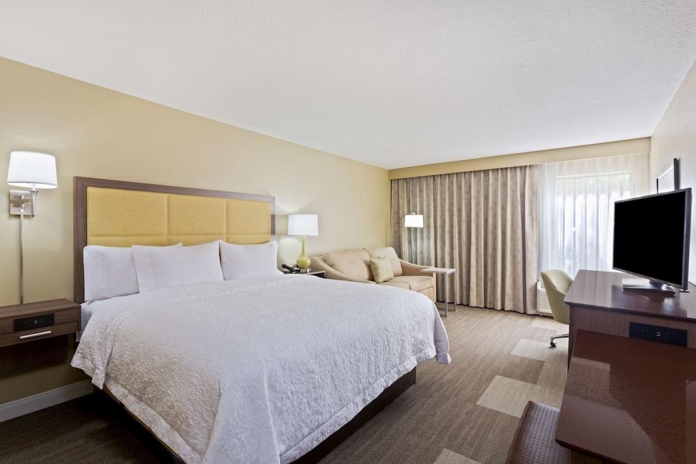 Hampton Inn Sault Ste Marie photo 7