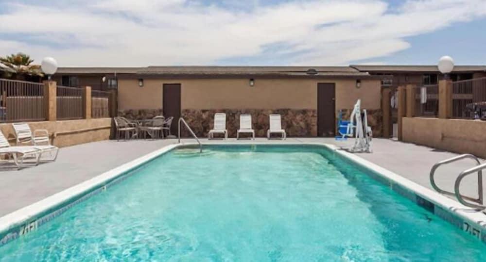 Tri City Inn photo 2