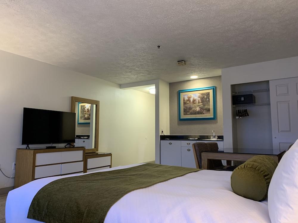 Split Rock Resort photo 48