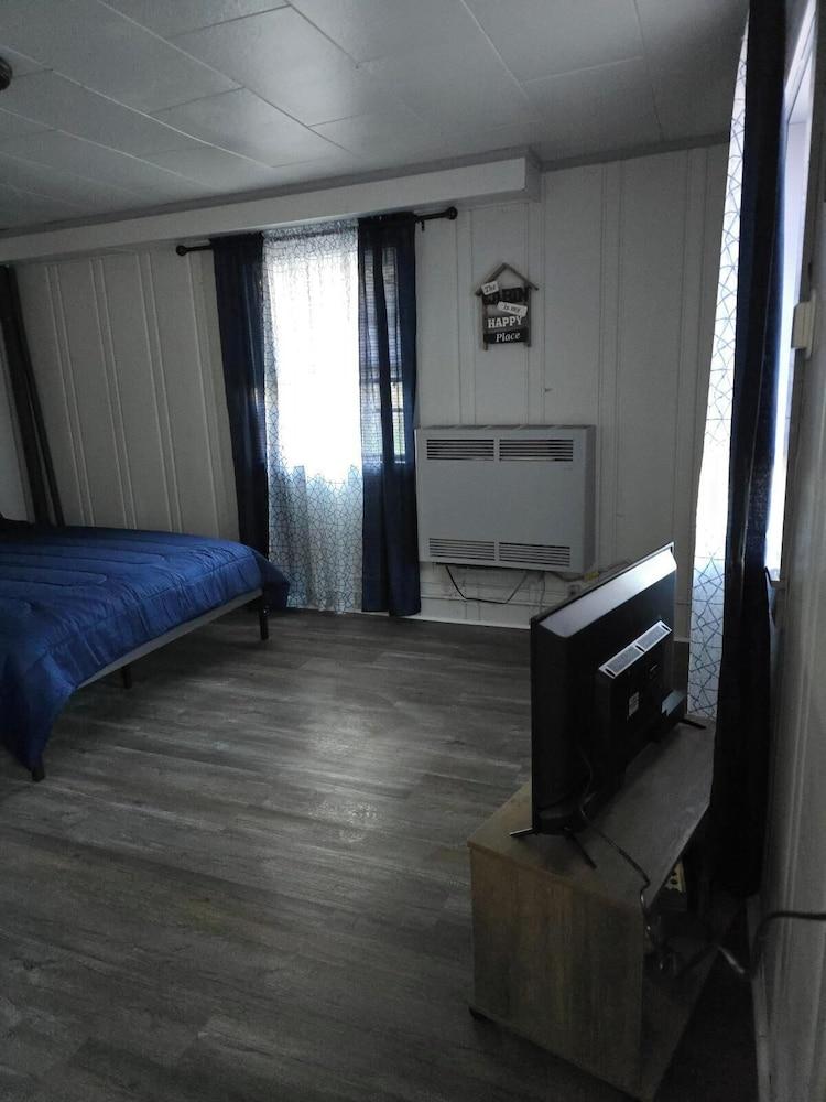 Fireside Lodging photo 2