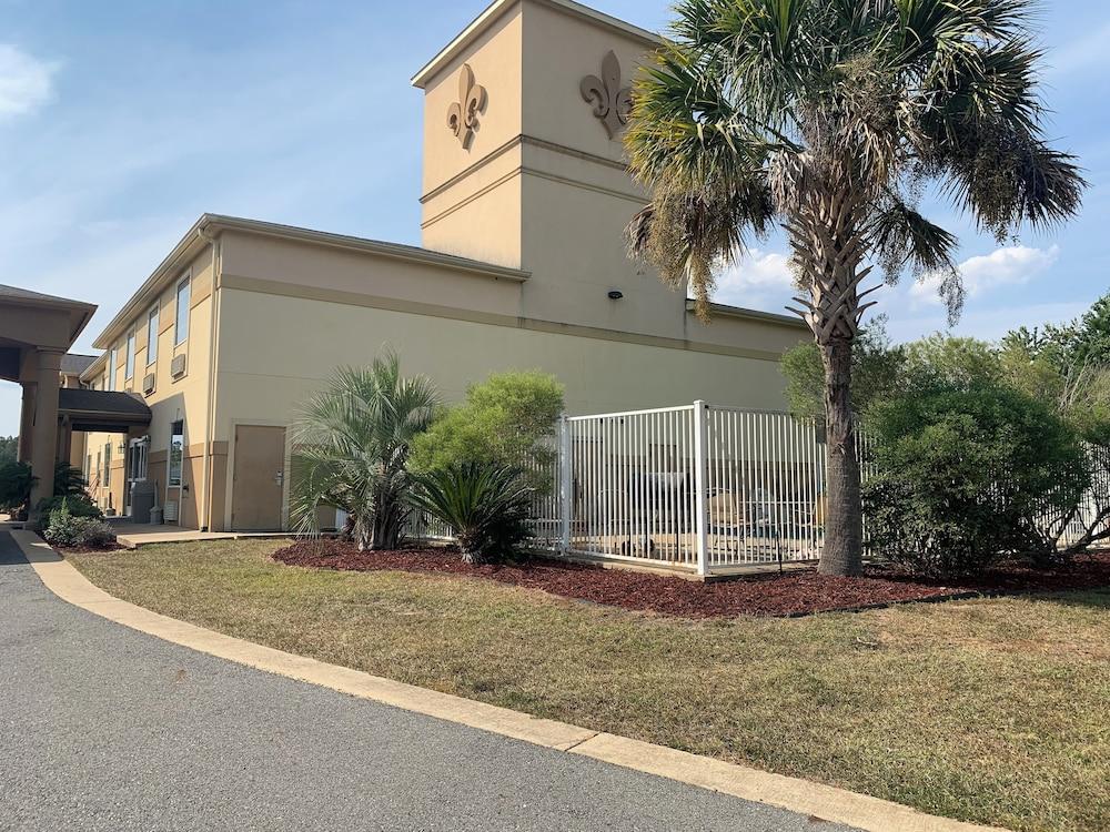 Rodeway Inn & Suites Winnfield photo 52