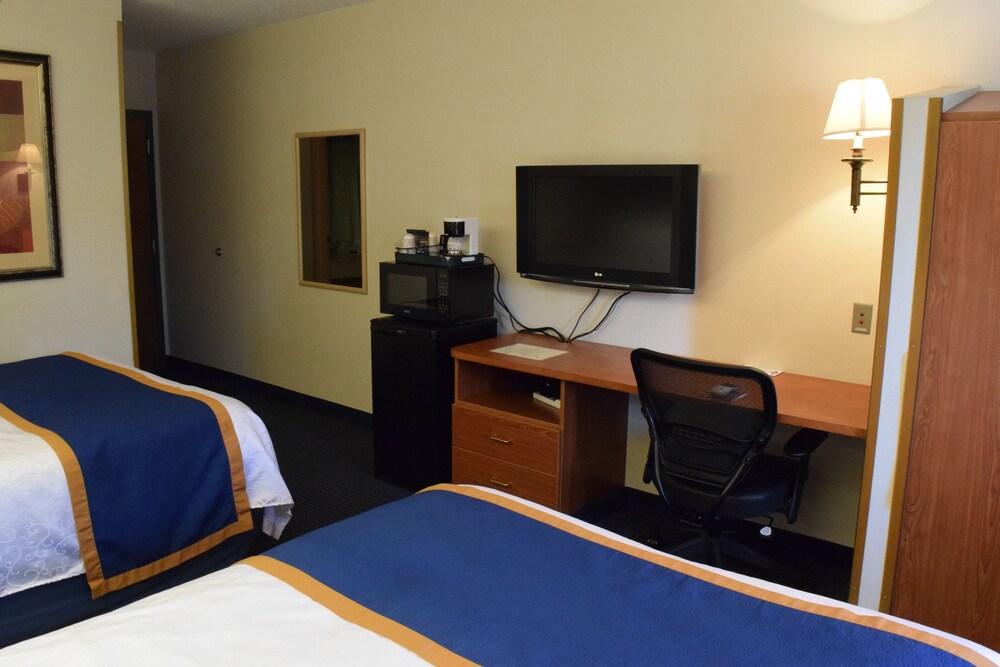 Inn at the Finger Lakes photo 28
