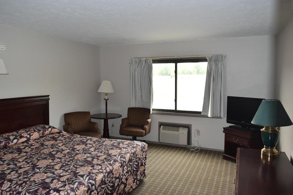 Countryside Inn photo 11