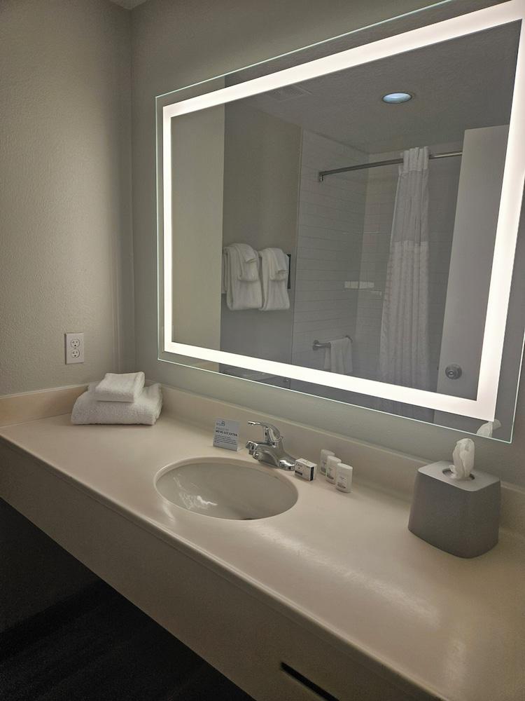 Holiday Inn Express & Suites Clermont Se West Orlando by IHG photo 21