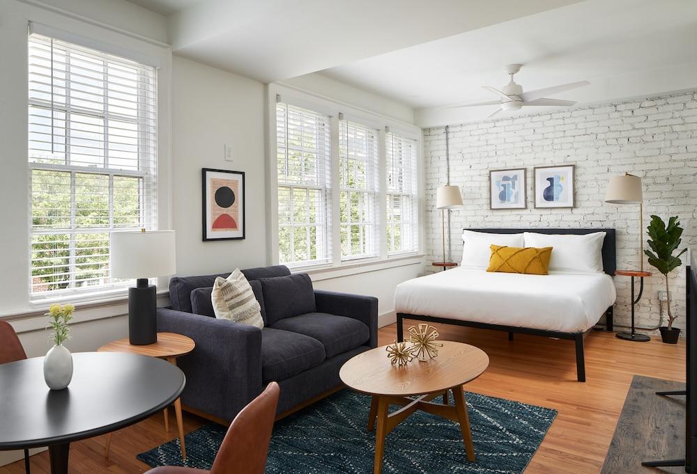 Kasa Studio Revival Atlanta photo 9