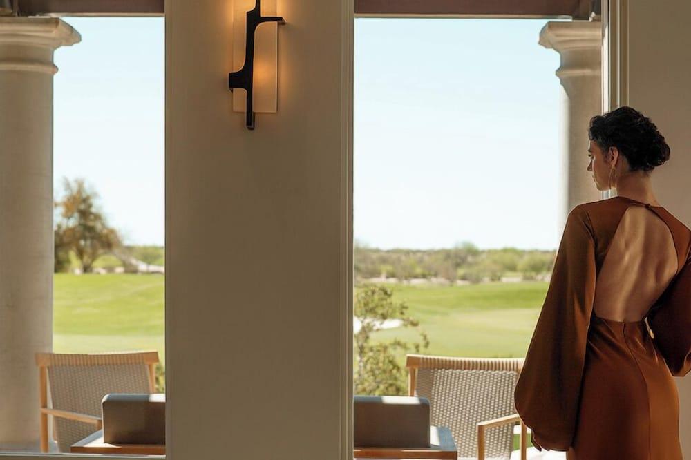 Privado Villas at the Fairmont Scottsdale Princess photo 6