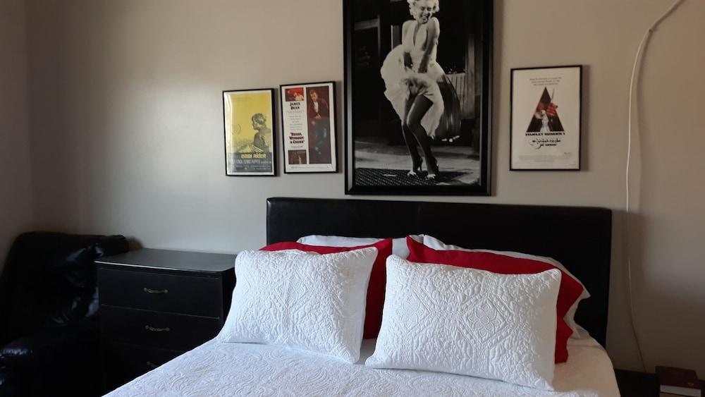 Historic City view   Suites photo 30