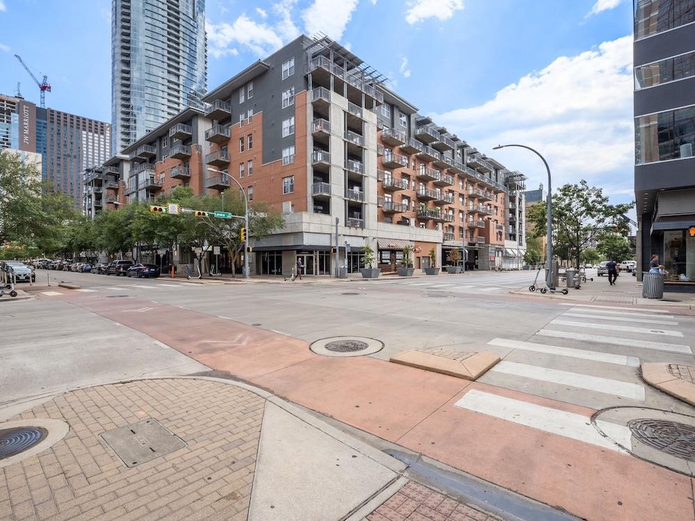 Kasa Downtown Austin photo 1