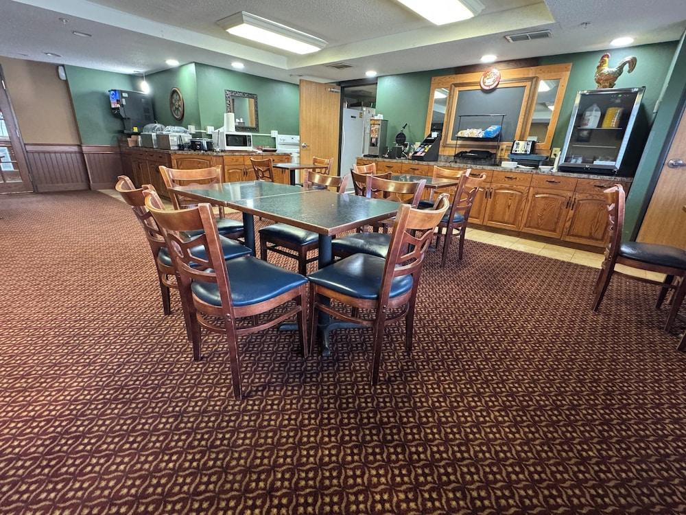 Fairbridge Inn & Suites McAlester photo 14