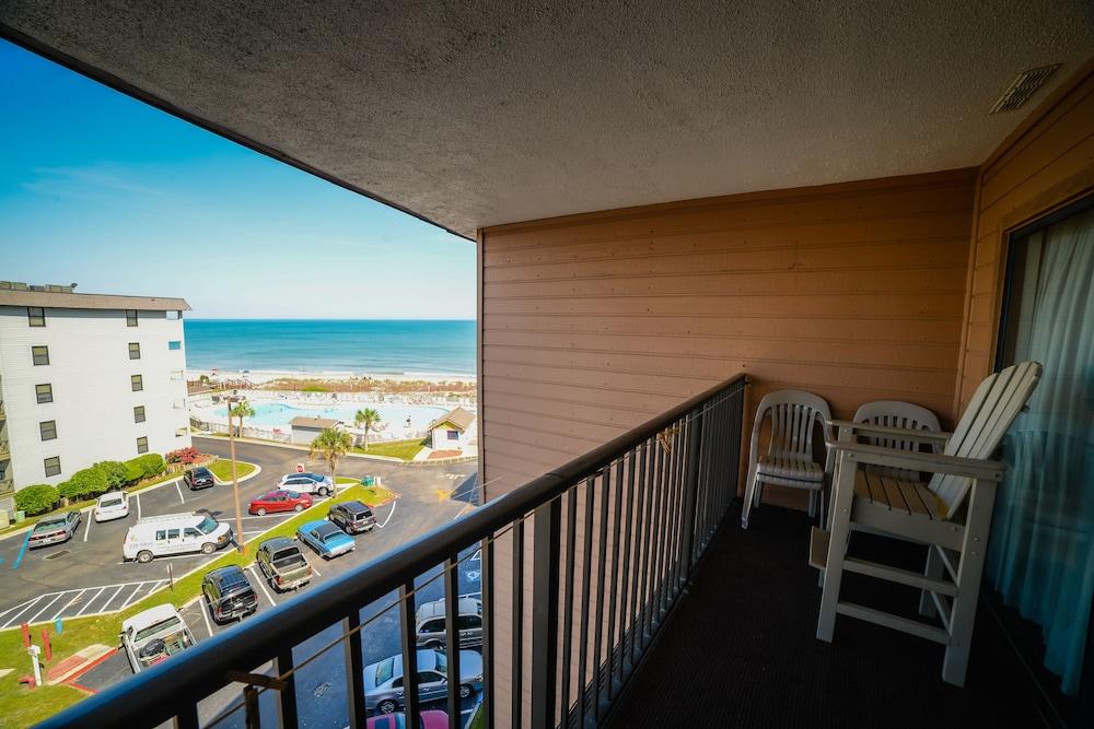 Myrtle Beach Resort by Beach Vacations photo 59
