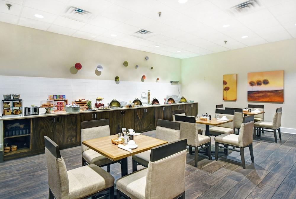 Holiday Inn Downtown Memphis by IHG photo 31