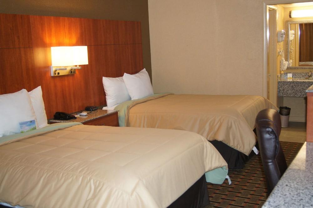 Royal Inn photo 10
