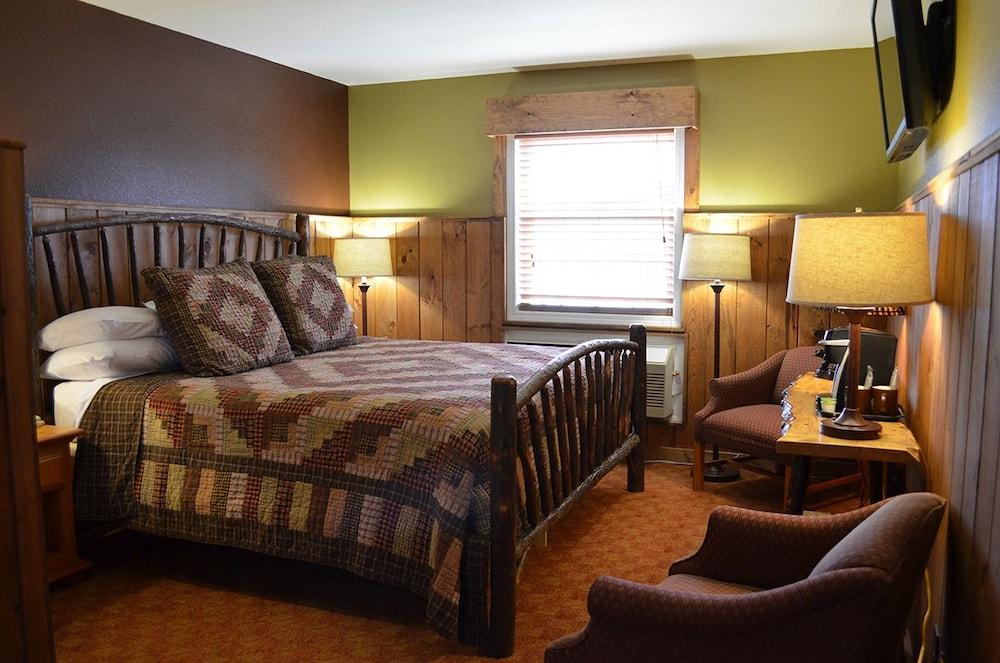 Reid Ridge Lodge photo 6