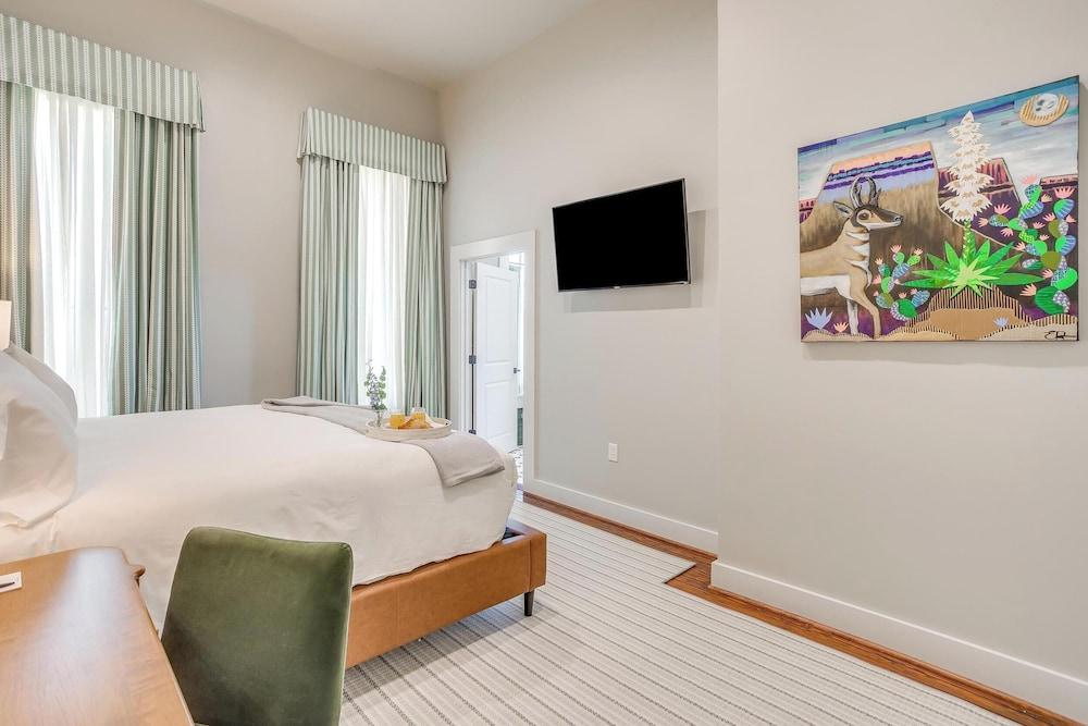 Nutt House Hotel photo 88