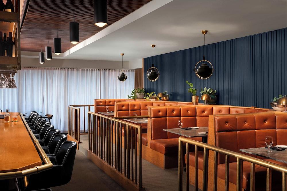 Fairlane Hotel photo 36